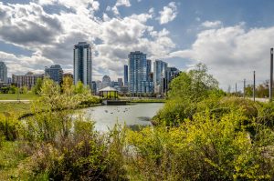Road trip en el oeste del Canadá: Rutas y lugares inolvidables - 🌲 Jasper, el encanto de las montañas canadienses