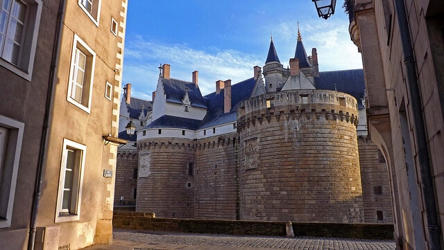 Visit Nantes: 11 Must-Do Attractions and Experiences - 🚤 Boat Tours: A Unique Perspective on Nantes