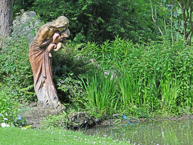 Visit Nantes: 11 Must-Do Attractions and Experiences - 🌿 Saunier Workshop: A Hands-On Local Experience